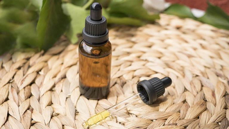 tinctures2